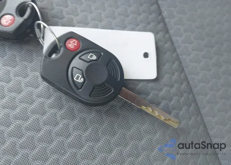 2017 Ford Escape Se z USA, uszkodzony, nr VIN 1FMCU9G9XHUE99495